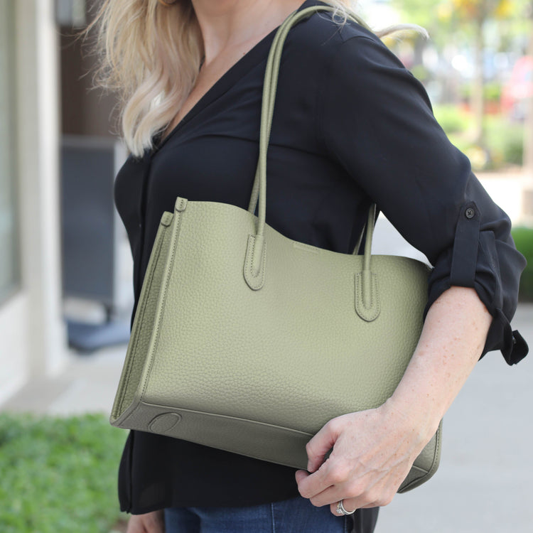 The Brook Lynn Tote